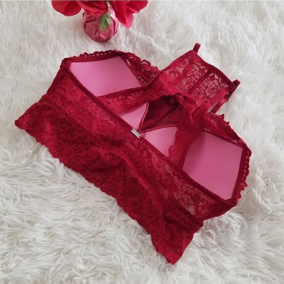 SMALL PINK Victoria's Secret Red Push Up Bra - Picture 4 of 10